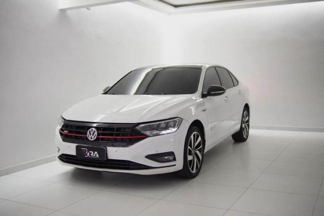 Jetta, Civic, Corolla: autos increíbles que el precio cayó y se convirtieron en oportunidades reales para brasileños