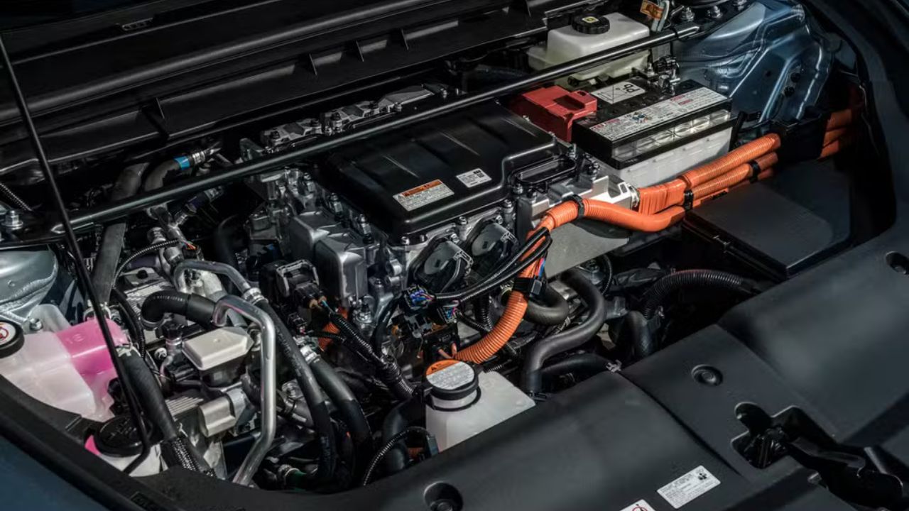 El Lexus RZ está equipado con dos motores eléctricos, uno en cada eje, que entregan una potencia combinada de 313 cv. Imagen: Divulgación