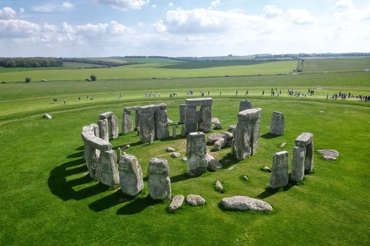 Arqueologia confirma: origem das pedras de Stonehenge é 100% humana e galesa