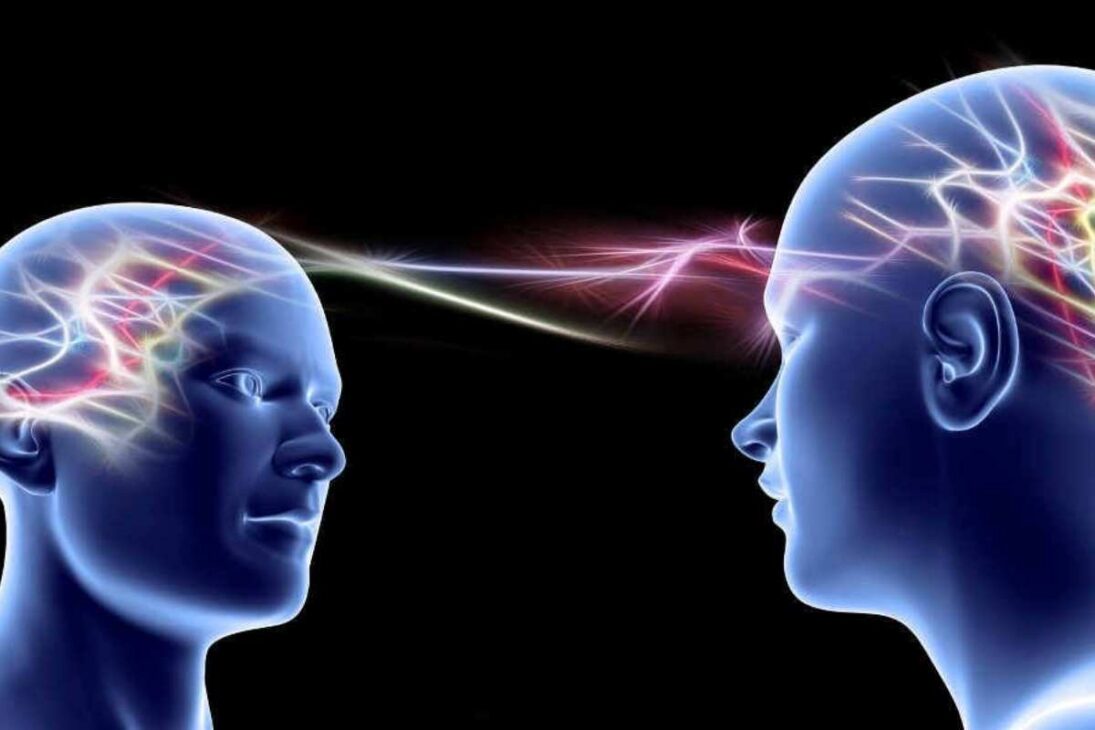 El bostezo contagioso no es señal de sueño, afecta a 7 de cada 10 personas, es más fuerte entre parientes y amigos y revela por qué es casi imposible resistir