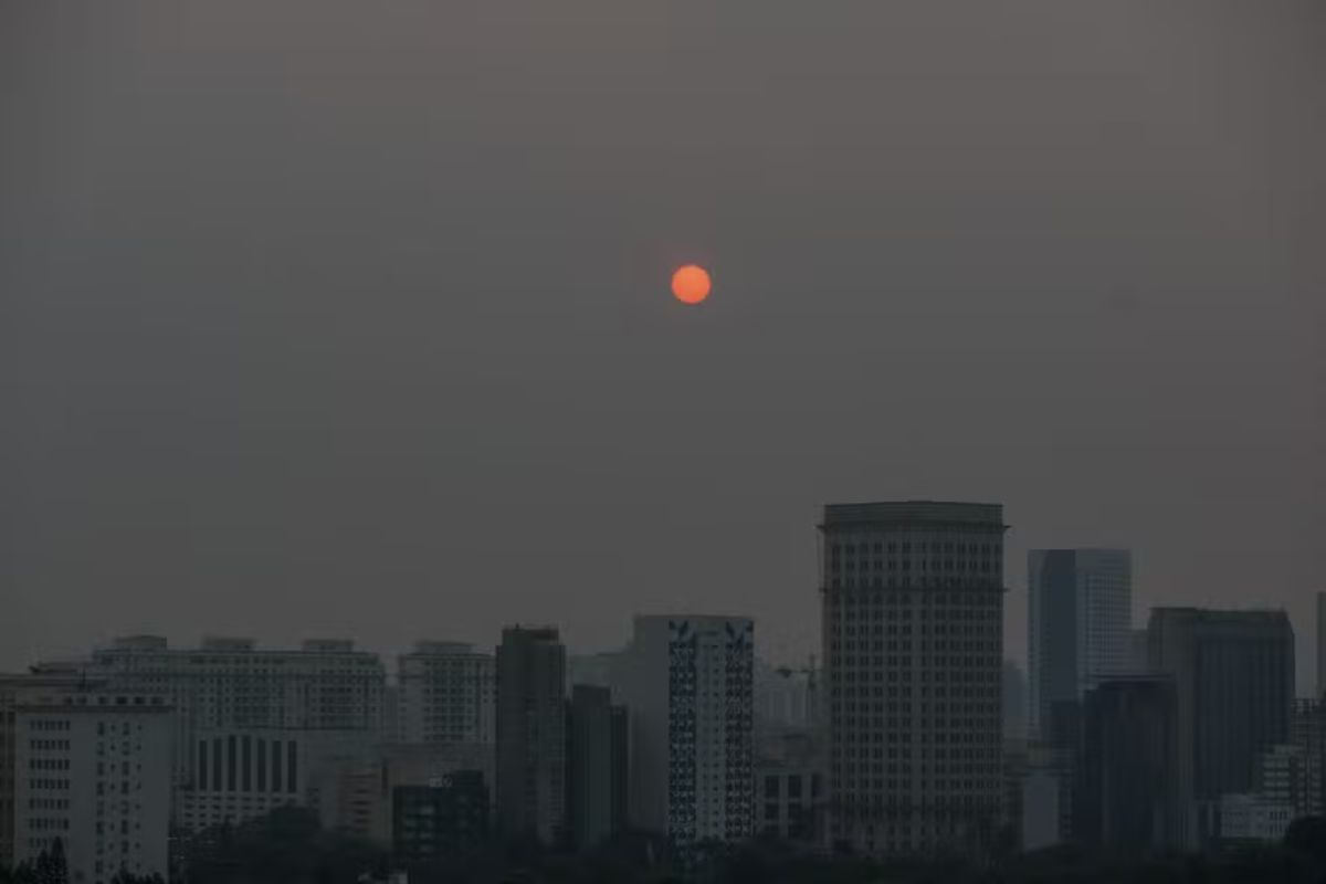 O dia em que o céu de São paulo escureceu a ciência por trás do fenômeno que trouxe a noite Amazônica para a metrópole