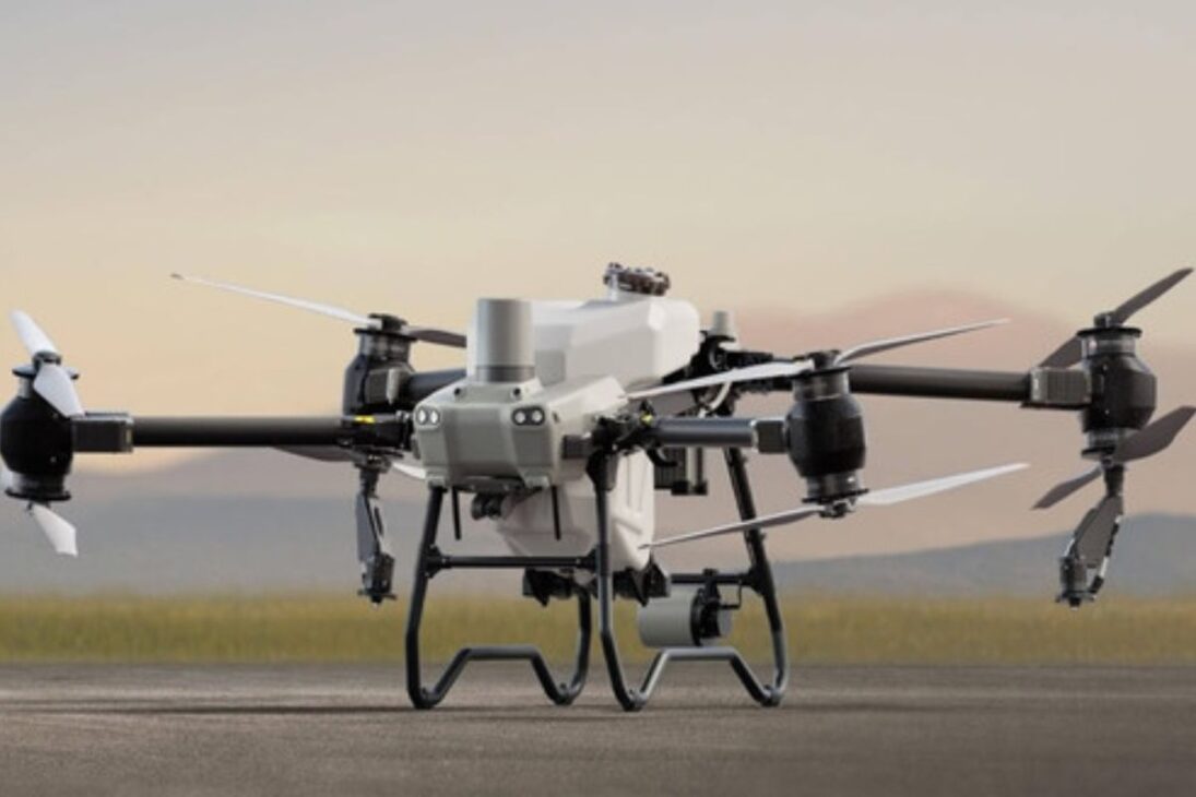 El drone de 6 rotores que sustituye tractores, mapea cultivos en 3D y aplica defensivos con 90% menos desperdicio