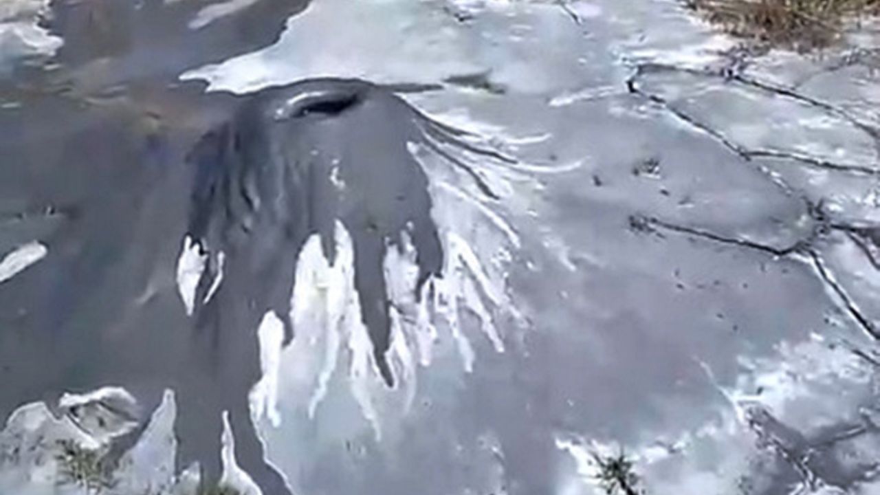 O "menor vulcão do mundo" é descoberto no Peru. Ele nasce da noite para o dia ou há outra explicação?