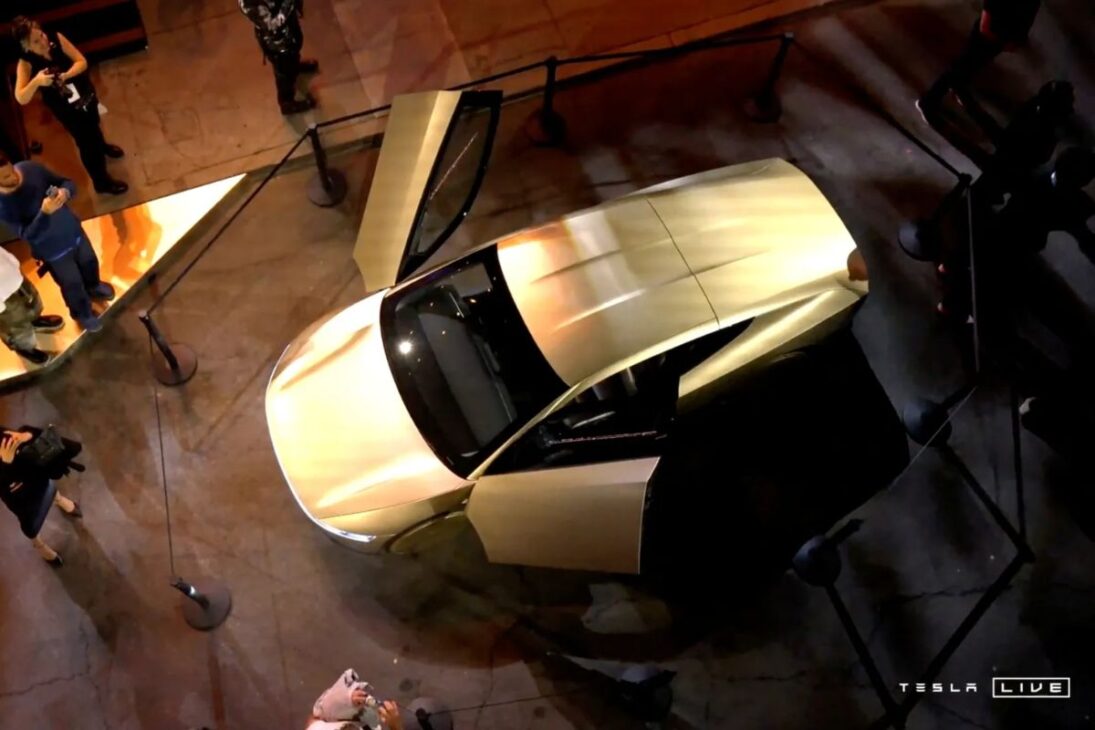 El nuevo negocio de Elon Musk promete un lucro de hasta US$ 30 mil por año para cualquier persona con un coche que trabaja solo como taxi