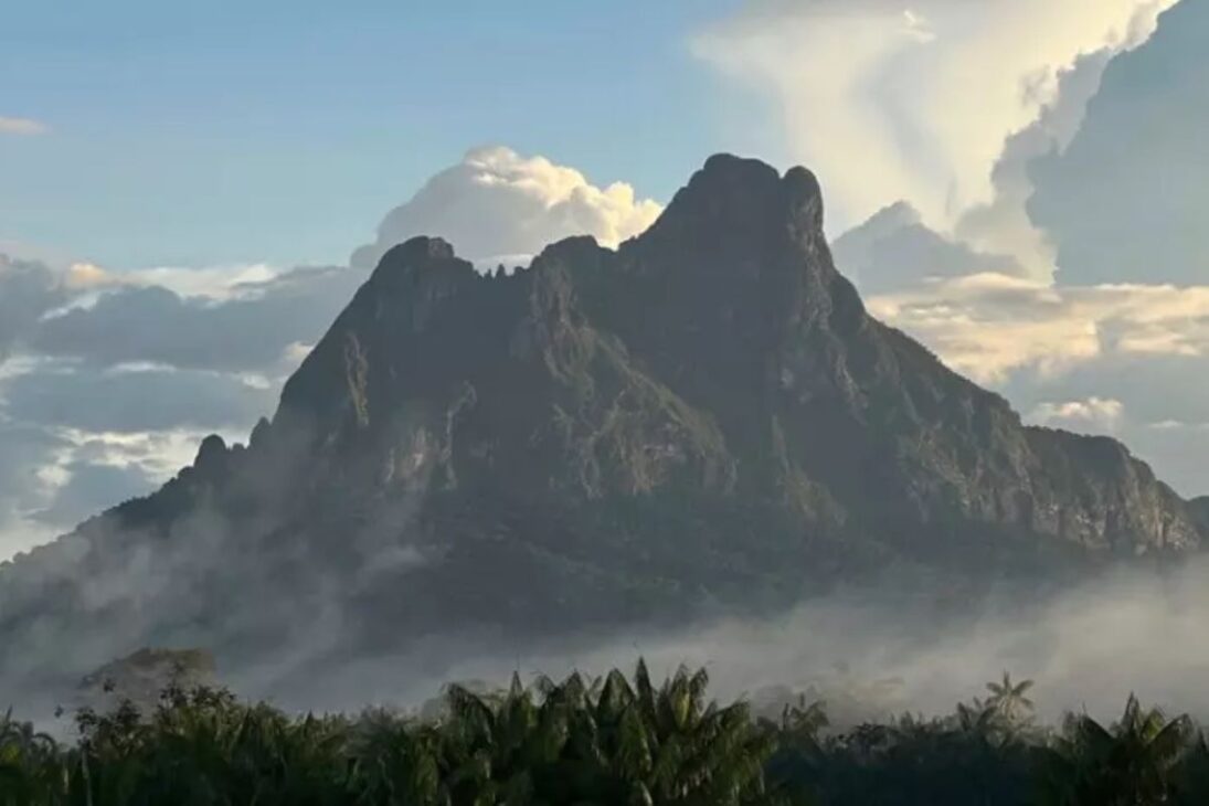 El punto más alto de Brasil tiene 2.995 metros de altitud, estuvo cerrado durante casi 20 años y su viaje por la Selva Amazónica es una de las más desafiantes