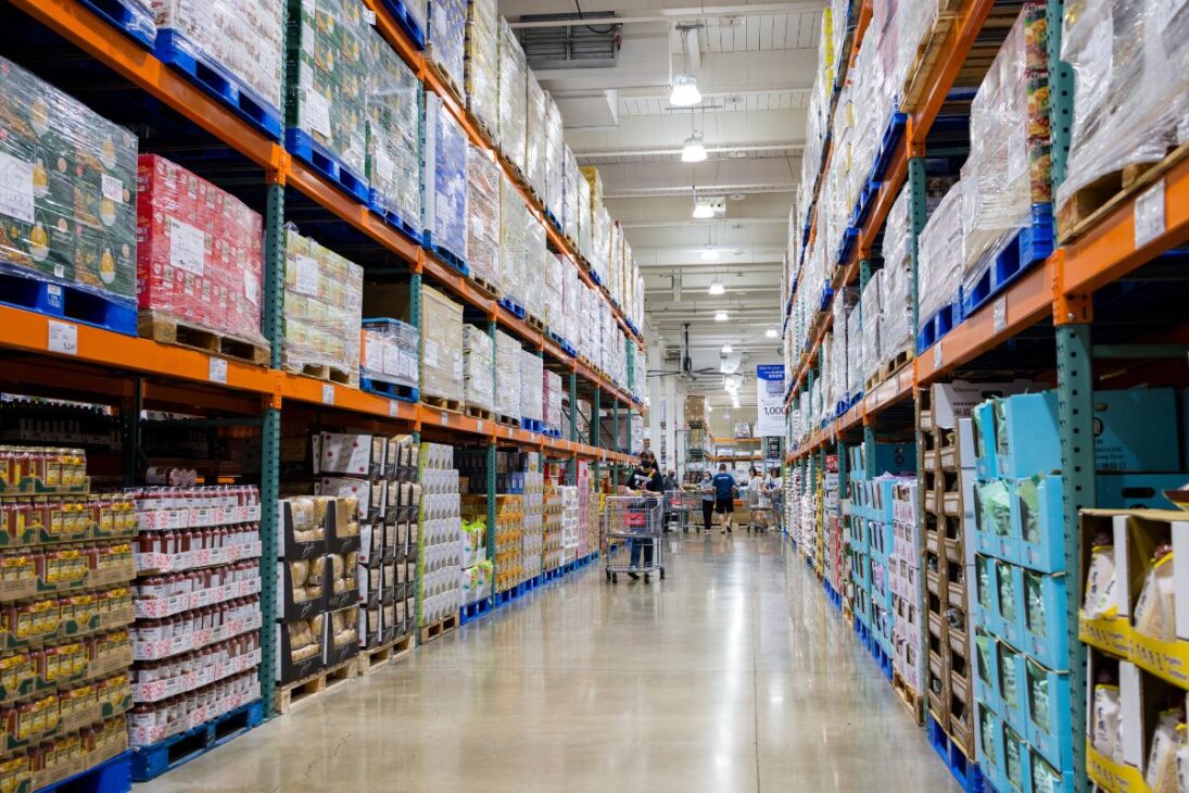 El verdadero costo de los Atacarejos en Brasil: ¿quién paga la cuenta de la economía?