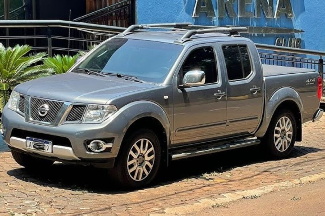Pickup Nissan Frontier SL 2.5 Diesel 2015 aliando desempeño y durabilidad con precio atractivo en el mercado de usados