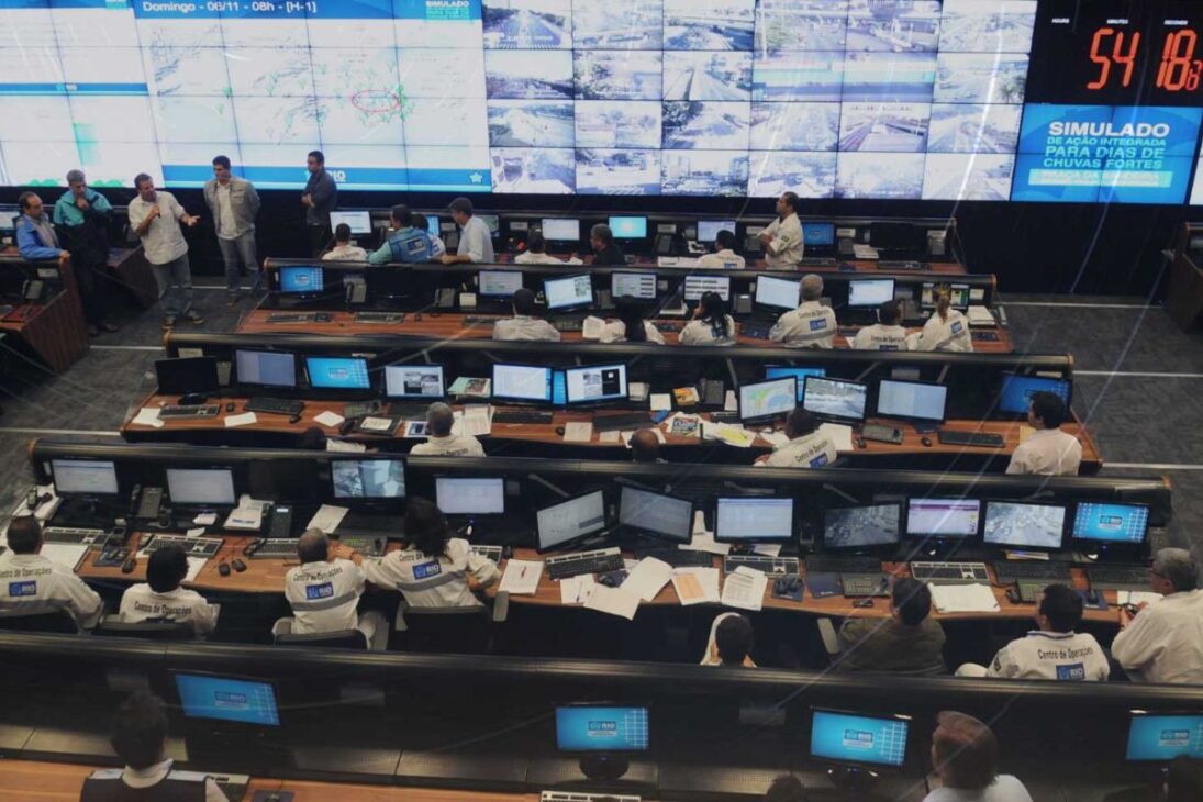 Por dentro de la 'NASA' Carioca: la tecnología que vigila el tráfico, el clima y las crisis de Río de Janeiro en tiempo real