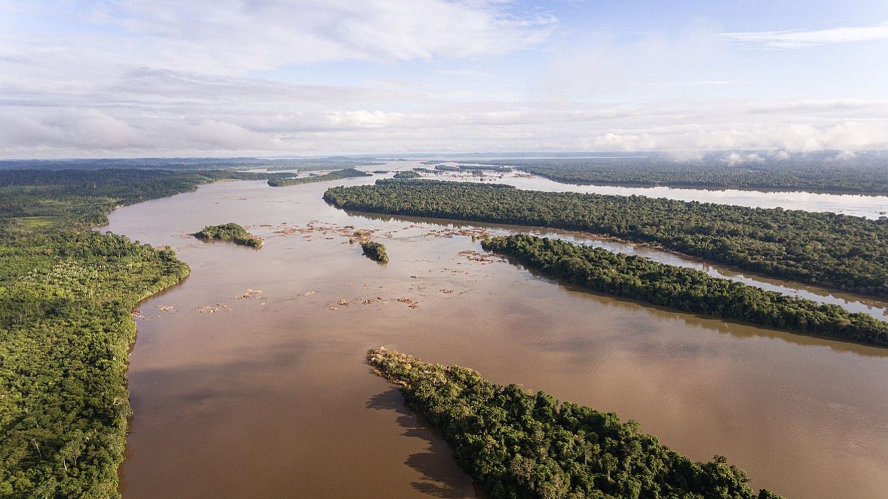 Río Xingu, cerca de Aldeia São Francisco;