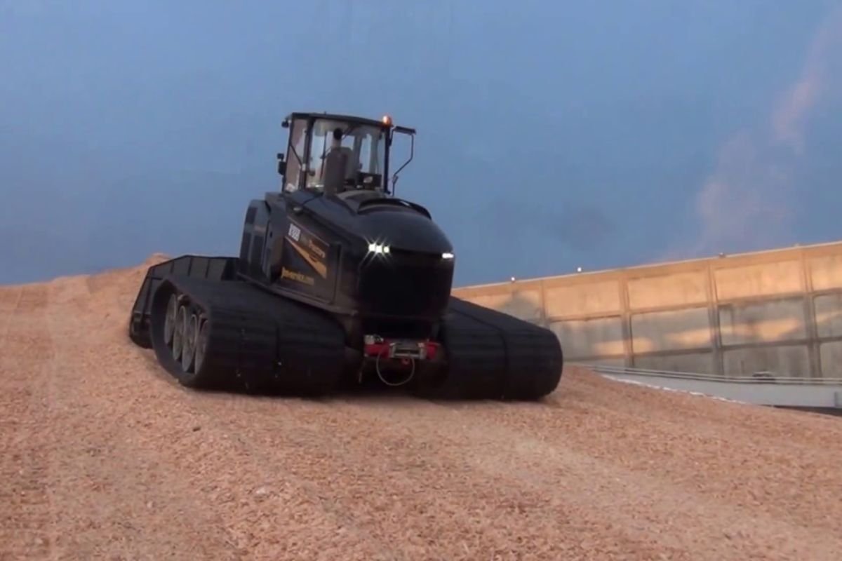 Tecnologia do MeriCrusher MT‑700 aponta tendência de tratores florestais modulares, potentes e controlados por dados