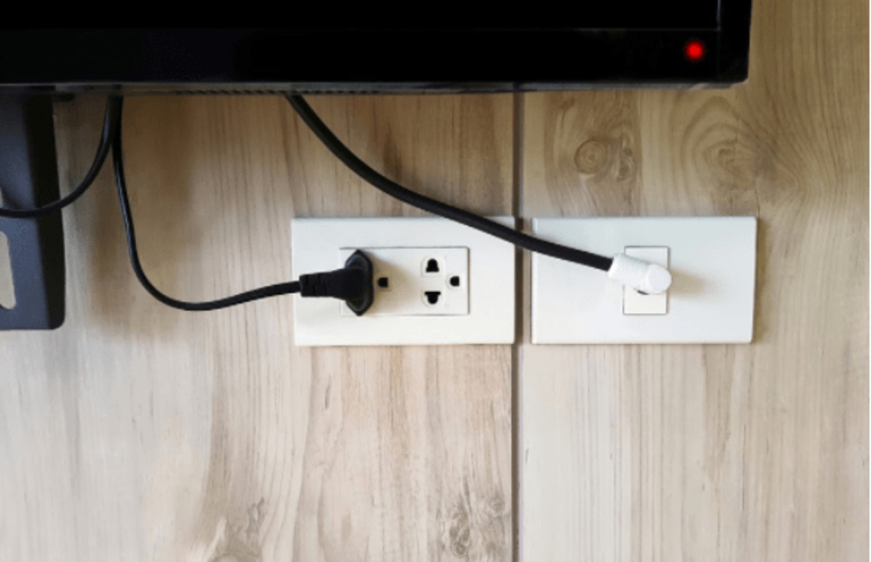 Na busca constante por economia doméstica, muitos se perguntam: qual é o maior consumidor de energia elétrica da casa? Aparelhos em standby!