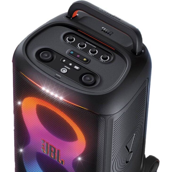 Descubre más sobre el lanzamiento de la nueva caja de sonido portátil en el mercado brasileño: la JBL PartyBox 520. ¡La fiesta será más potente y duradera!