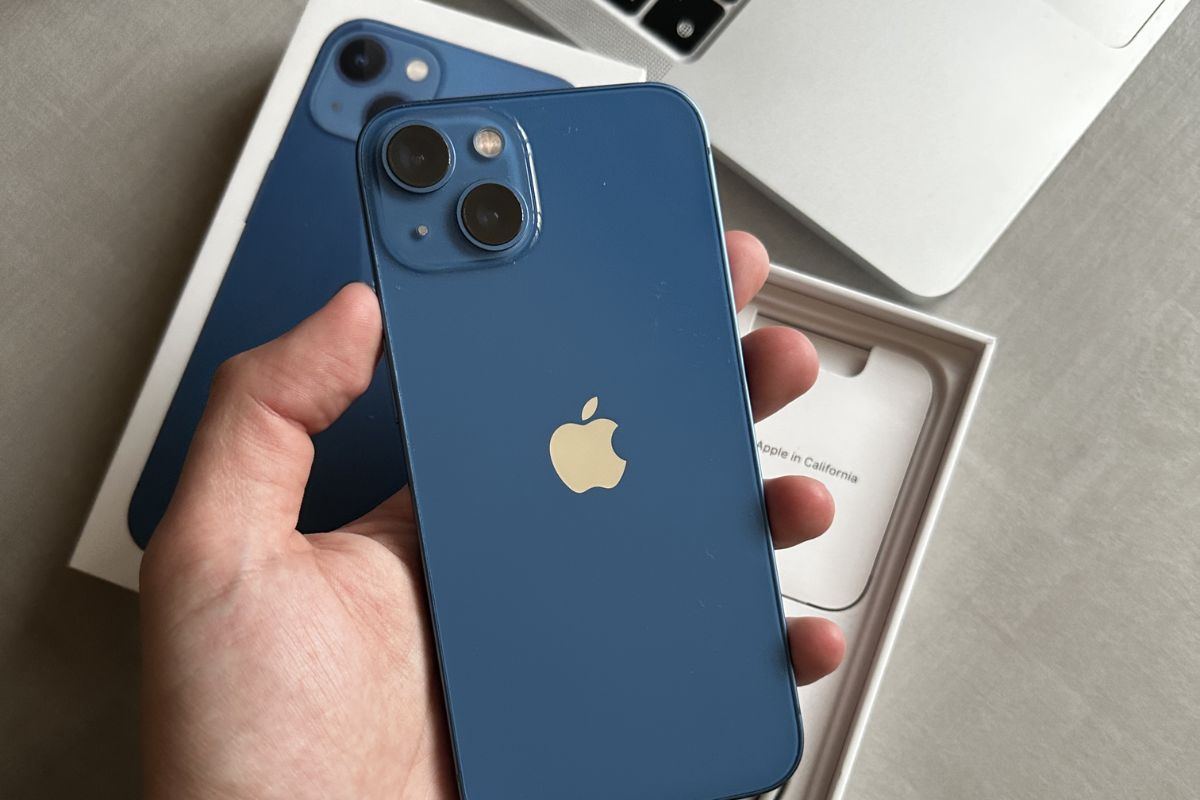 Por que o iPhone 13 virou o queridinho dos brasileiros em 2025