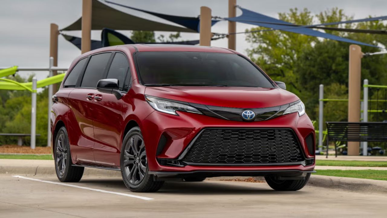 Exterior del Toyota Sienna 2025