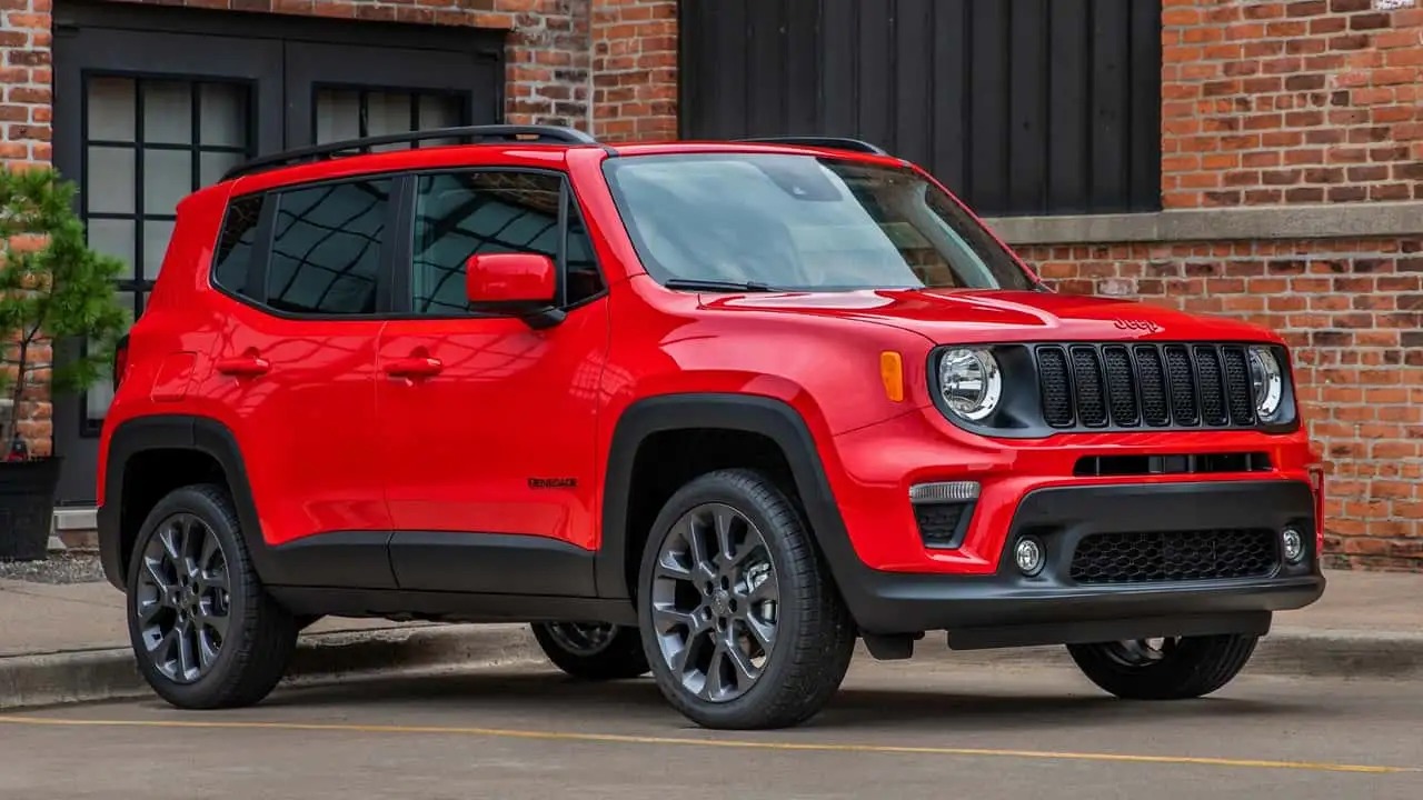 Simulação com entrada de R$50 mil mostra que o Jeep Renegade 2025 pode sair por quase R$200 mil após cinco anos de financiamento.