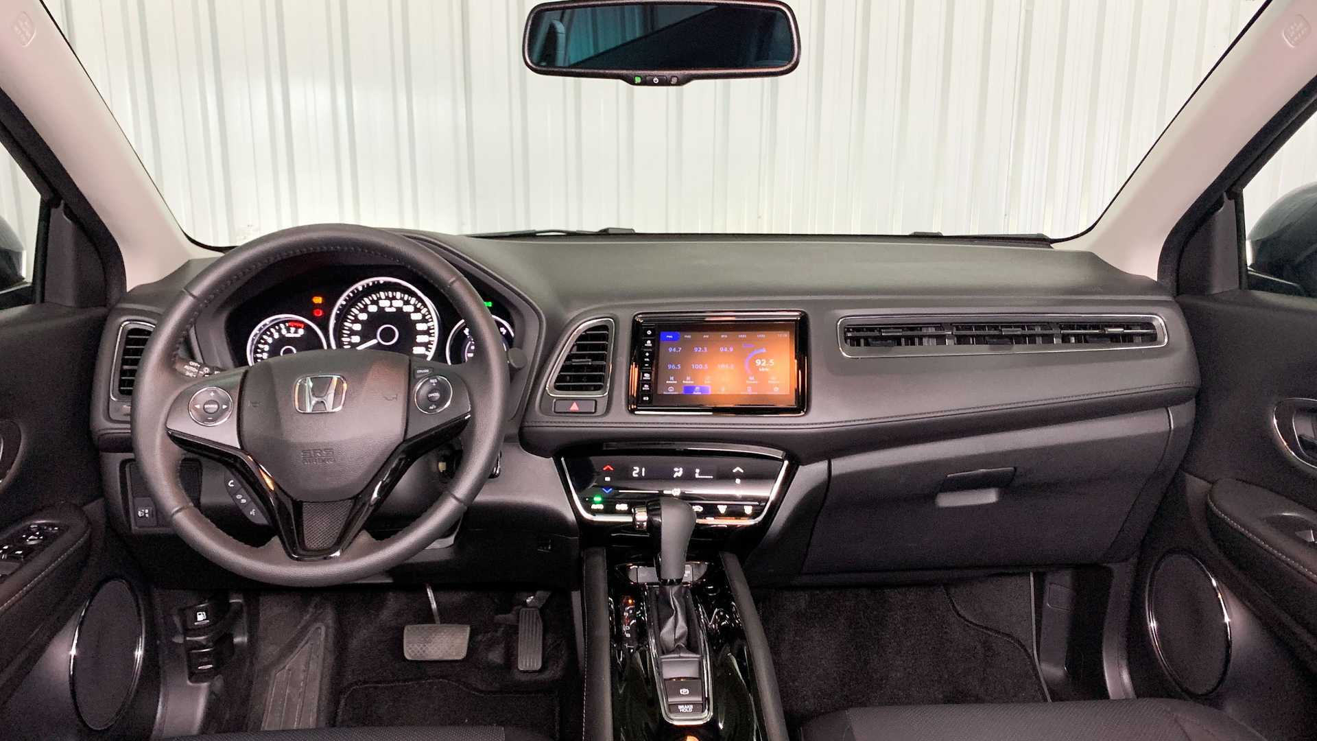 6 carros da Honda oferecem custo benefício e manutenção barata no mercado de usados com preços a partir de R$ 52 mil na Fipe