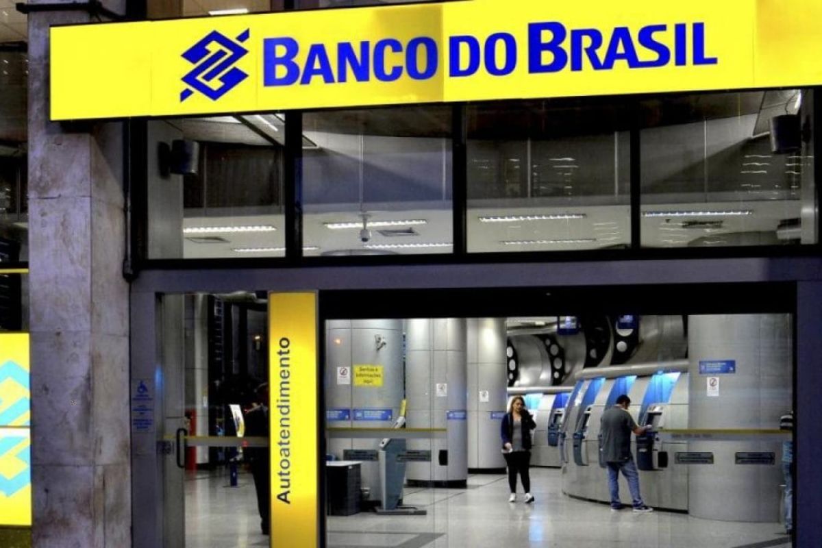Mais da metade das ações do Banco do Brasil pertence ao governo, que também sente impacto do lucro menor