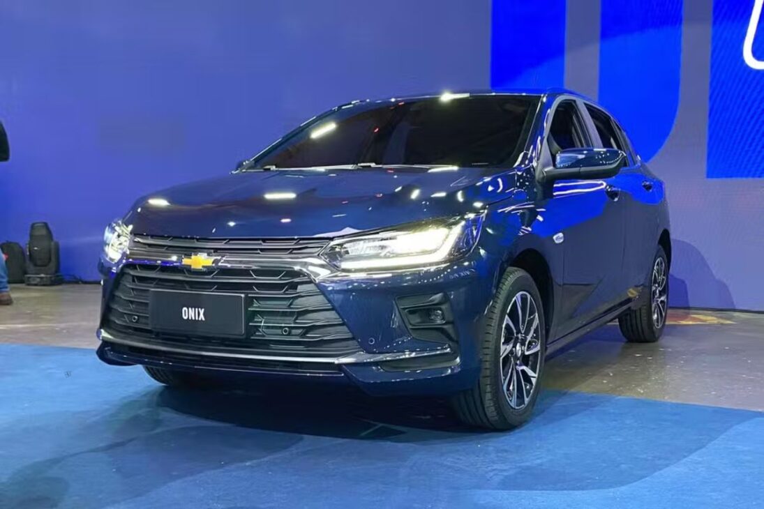 Chevrolet apuesta en correa en baño de aceite en el Onix Premier 2026 y cobra mantenimiento precisa cada 10 mil km