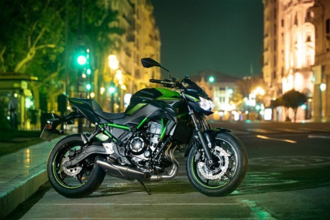 Con 188 kg y top speed de 210 km/h, Kawasaki Z 650 SE 2022 une ligereza y desempeño para uso urbano y carretera