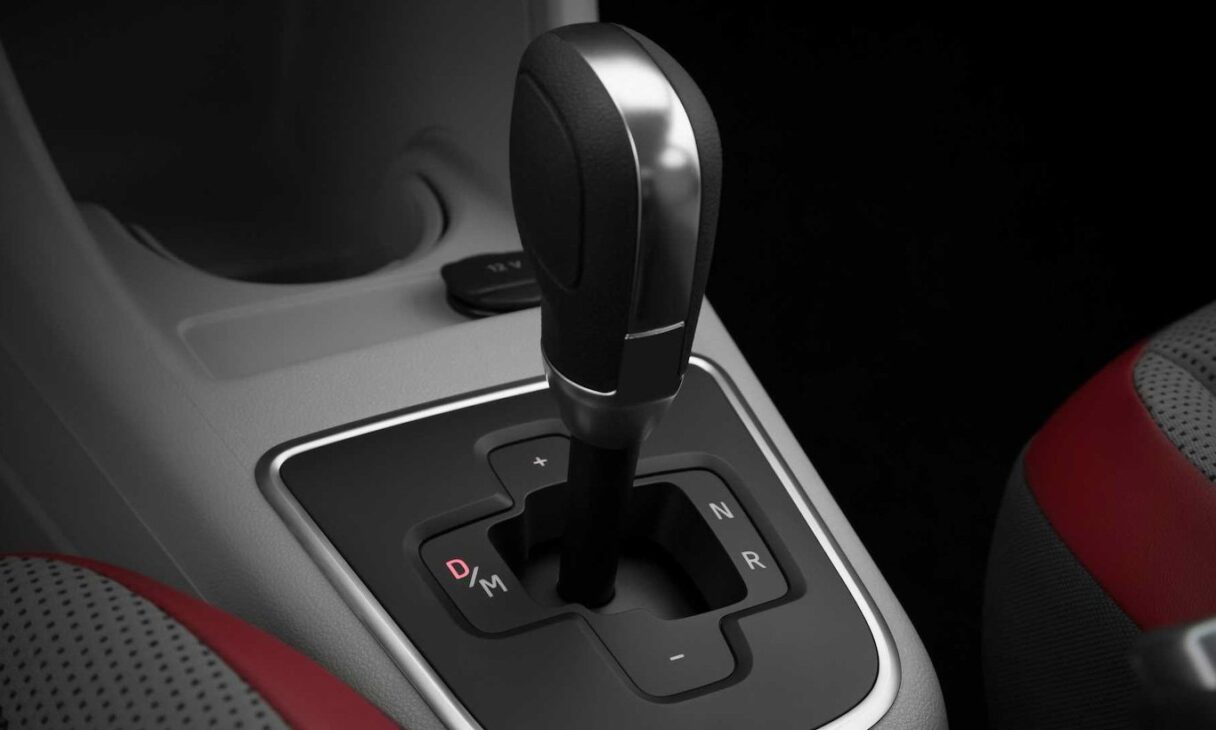 Descubre cuáles son los 5 coches automáticos que debes evitar en Brasil. Consulta los problemas del i-Motion, Dualogic, Easytronic, PowerShift y AL4 y aprende a elegir mejor.