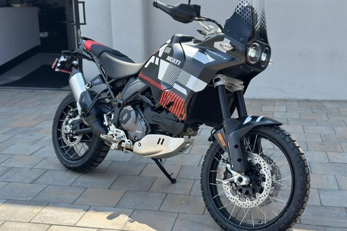 Ducati Desert X RR22 2024 inaugura nova era das big trails com visual de rali e alta tecnologia