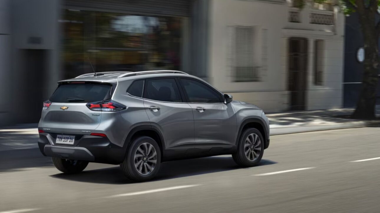 Descubra los principais destaques do Chevrolet Tracker 2026, seus avanços em tecnologia, desempenho, segurança e custo-benefício no Brasil.