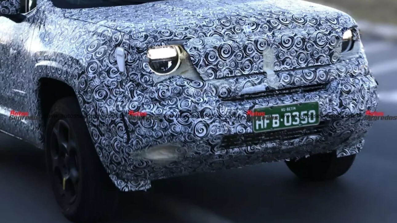 Descubre las novedades del Jeep Renegade 2027, que estrena sistema híbrido leve MHEV, caja E-DCT y más economía de combustible. (Imagen/ Autos Segredos)