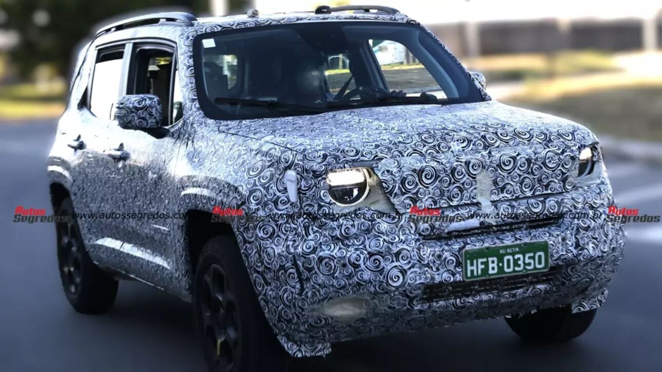 Descubre las novedades del Jeep Renegade 2027, que estrena sistema híbrido leve MHEV, caja E-DCT y más economía de combustible. (Imagen/ Autos Segredos)