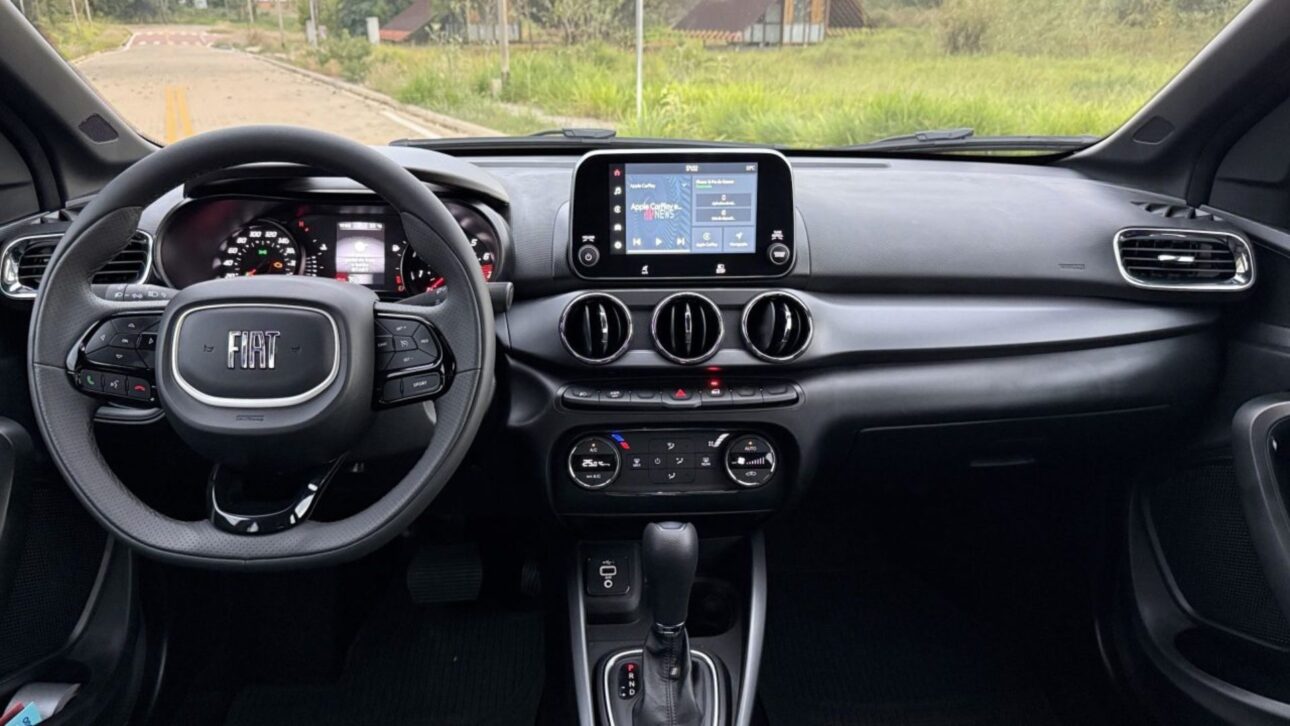 Fiat relanza Argo Trekking 2026 con motor 1.3, transmisión manual y precio por debajo de R$ 100 mil. Vea novedades, tabla de versiones y ajustes en el mercado. (Imagen: Autoentusiastas)