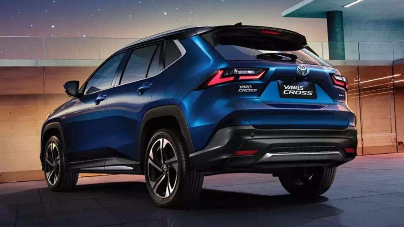 Toyota Yaris Cross 2026 llega al Brasil con cuatro versiones, motor flex e híbrido, seguridad avanzada y precios entre R$ 130 mil y R$ 185 mil.