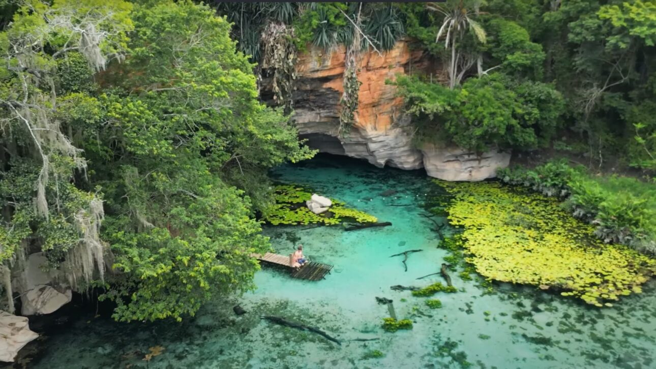 Descubra Lençóis, en la Chapada Diamantina, destino de ecoturismo con senderos, cascadas, historia y cultura que encantan visitantes todo el año.