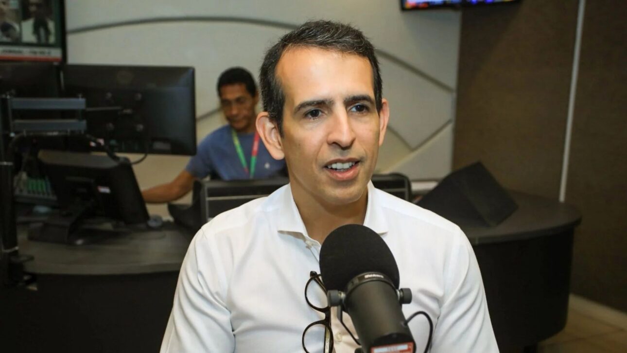 El CEO de Gerdau critica la competencia desleal de China en el acero y exige acciones del gobierno para proteger empleos y producción local.