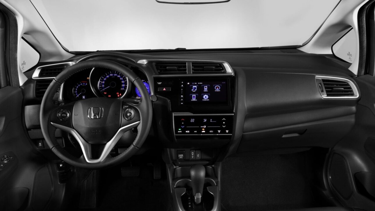Honda Fit 2021 usado a partir de R$ 75,5 mil con motor 1.5, transmisión CVT, maletero de 363 litros y reconocida confiabilidad.