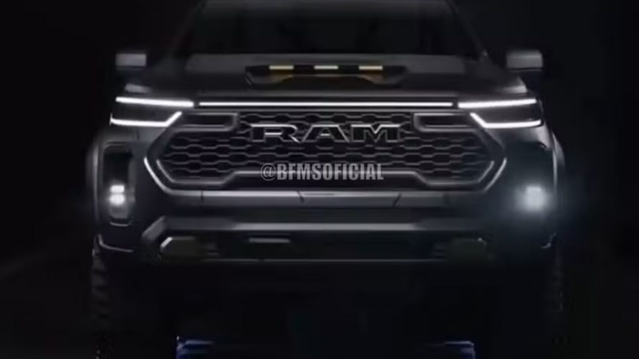 Nueva pick-up media de Ram estrena en agosto con serie Nightfall, motor 200 cv y producción en Argentina, mirando Hilux, Ranger y S10.