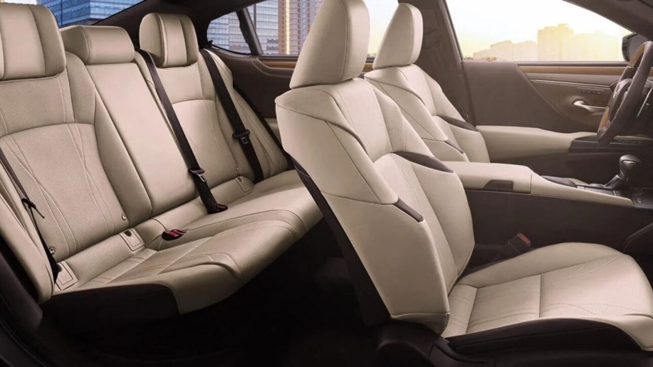 TST compra 30 Lexus ES300h híbridos de lujo, com 210 cv e consumo acima de 15 km/l, em aquisição que supera R$ 10 milhões.