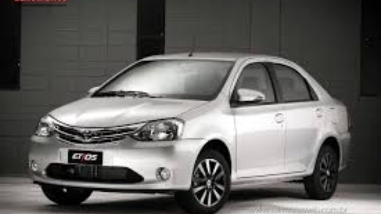 Toyota Etios Sedan 2016 1.5 — sedán japonés con motor 1.5 Flex y versiones completas. (Imagen: Divulgación)