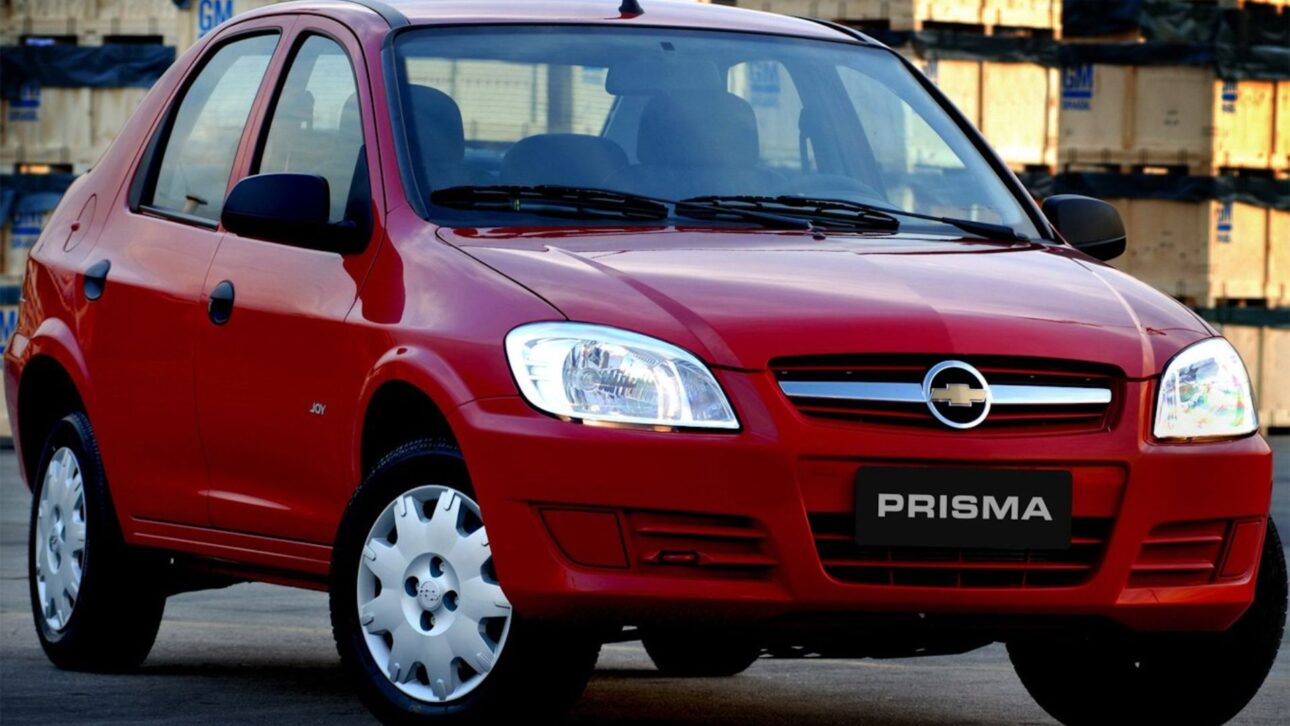 Chevrolet Prisma 1.0 une economía de combustible, maletero espacioso y costo de mantenimiento accesible, ideal para el día a día (Foto: reproducción)