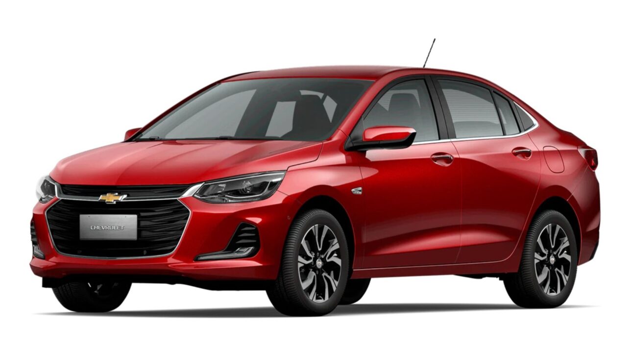 Chevrolet Onix Plus – Compacto con motor 1.0 turbo y destacado en espacio interno y liquidez en el mercado de usados. (Imagen: divulgación)