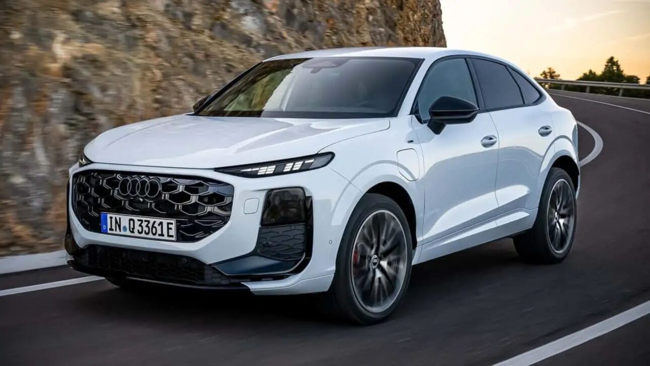 Nuevo Audi Q3 Sportback estrena en Europa con motor híbrido de 272 cv, faros micro LED y hasta 118 km de autonomía eléctrica.