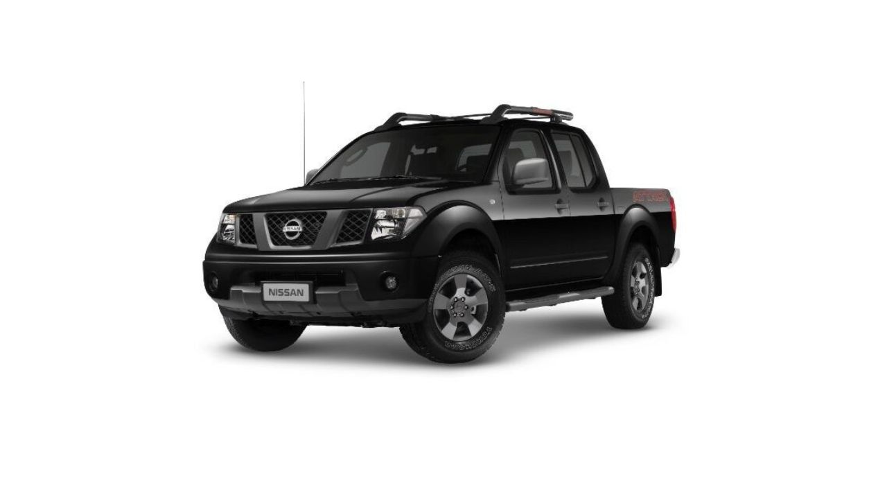 Con motor turbo diésel potente, tracción 4x4 y construcción resistente. Ideal para trabajo pesado o aventuras fuera de la carretera.