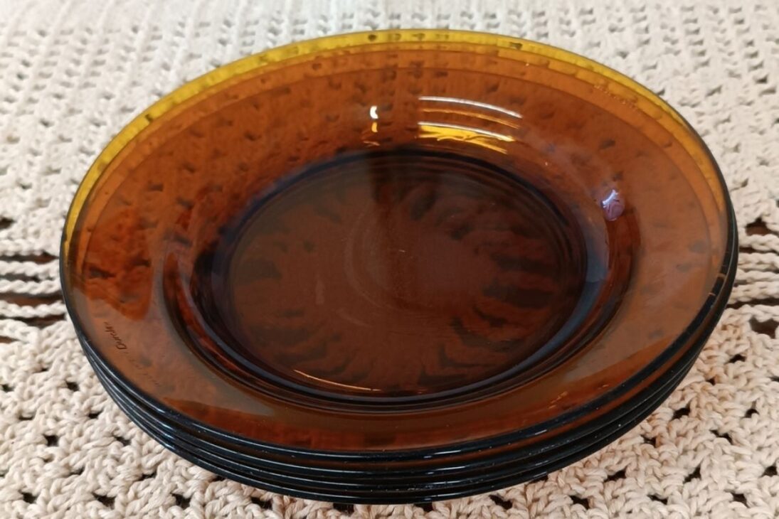 El Plato Duralex Se Convierte en Artículo de Lujo y Puede Valer Más Que un Celular Nuevo en 2025