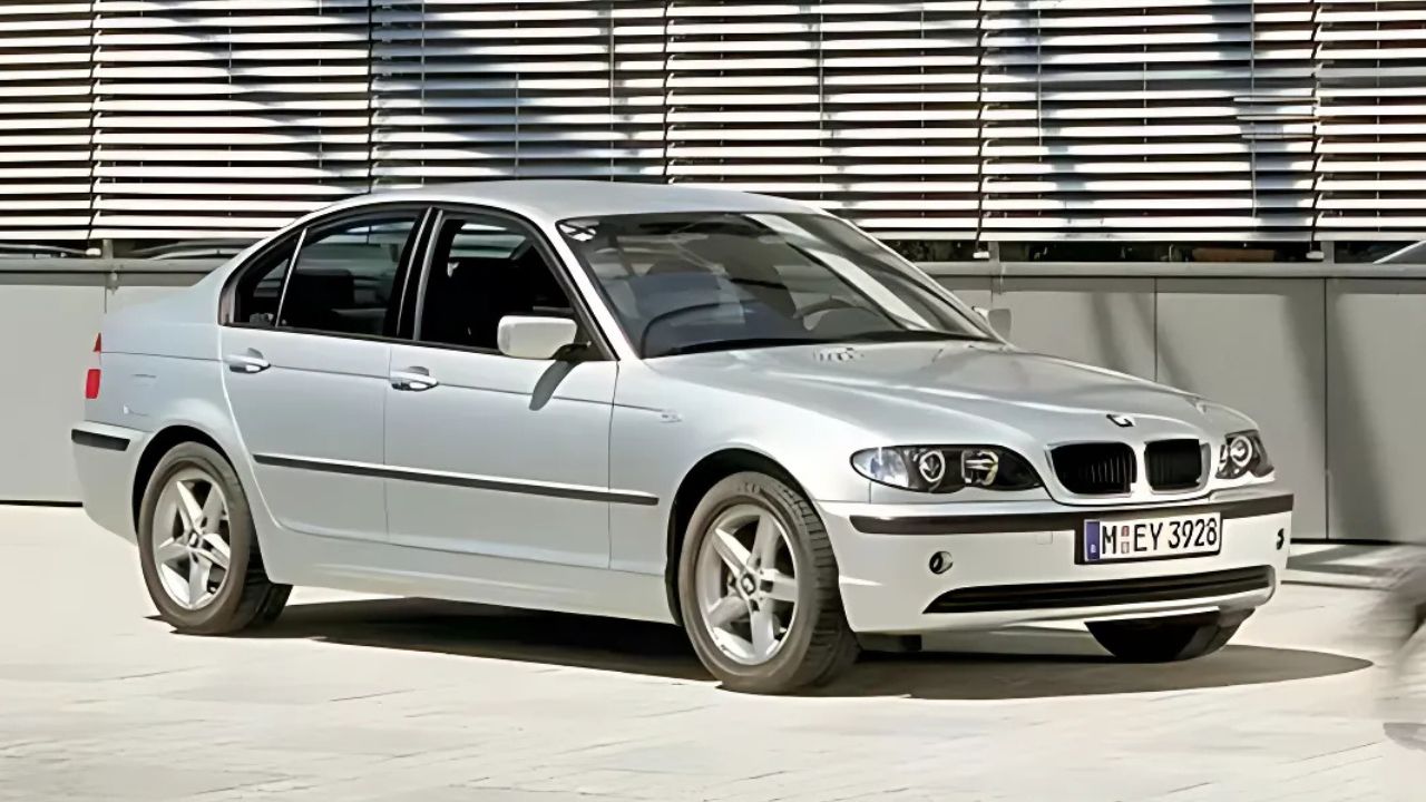 BMW 320i 2004