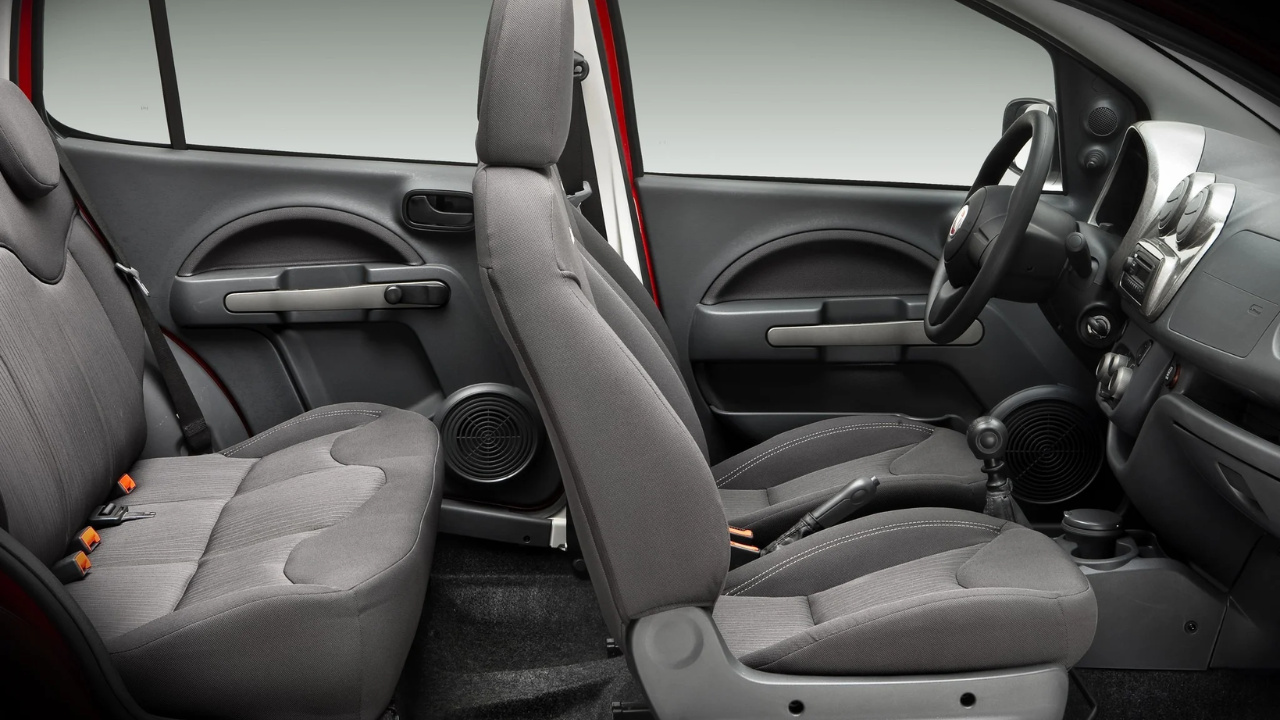 A pesar de ser limitado, el espacio interno atiende necesidades básicas.