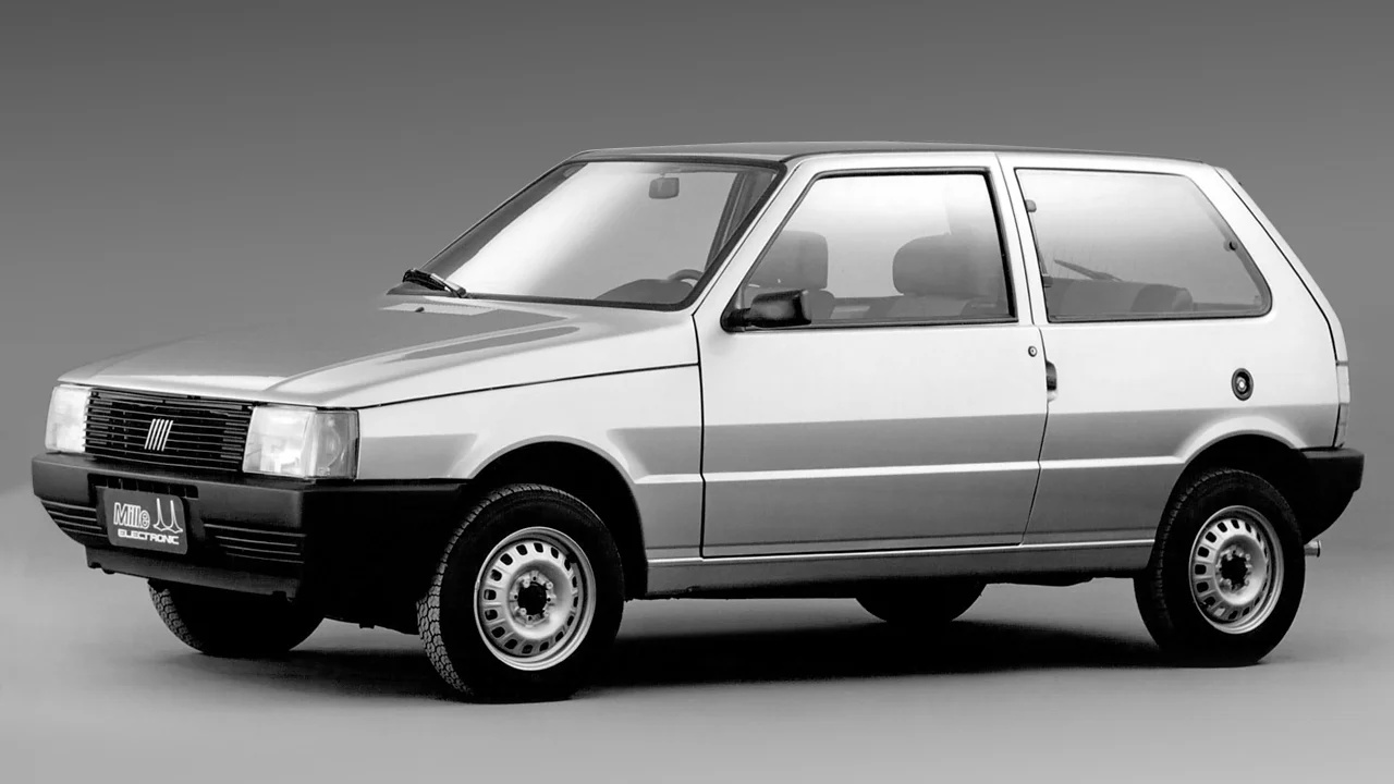 ¿Buscando coches usados con estilo y bajo costo de mantenimiento? Conozca en detalle el Fiat Uno Way 2012, un hatch aventurero que mezcla un visual diferenciado y mecánica simple para quienes buscan economía en el día a día. Fuente: Auto Papo