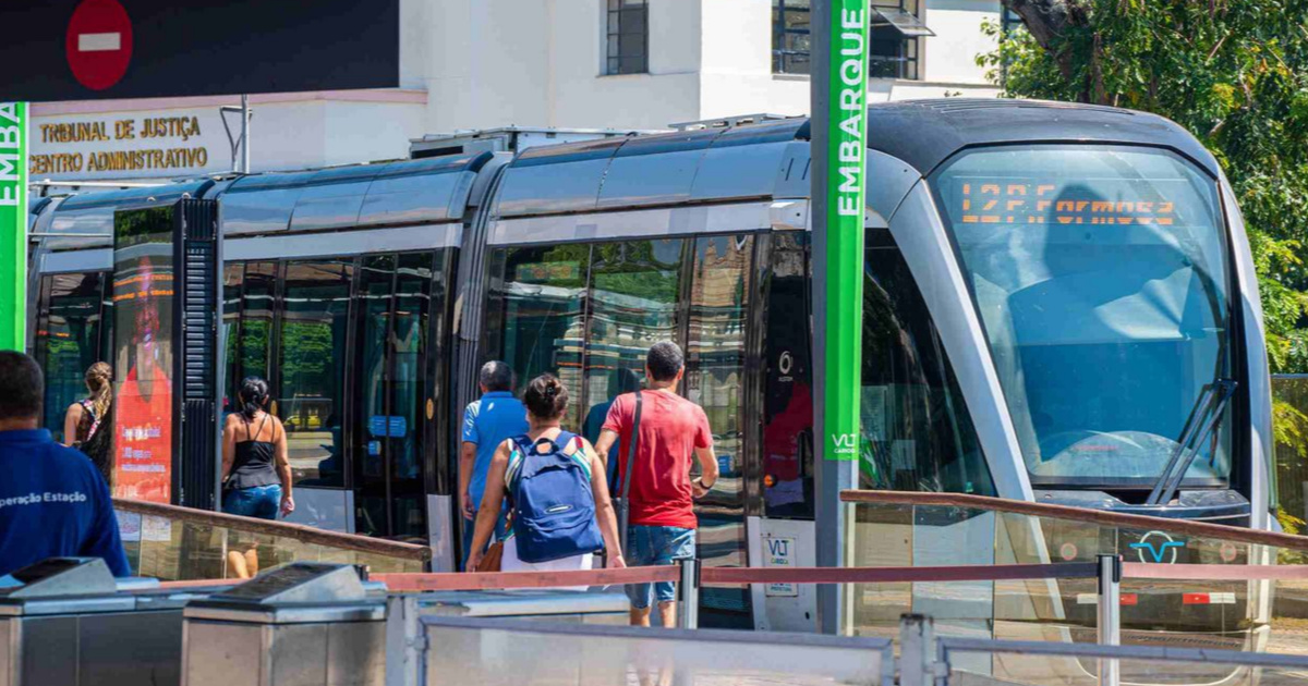 Proyecto propone VLT turístico entre Magé y Petrópolis con tecnología del Tren del Corcovado, valorizando historia y turismo ferroviario. (Foto: Daniel Martins/Diário do Rio)