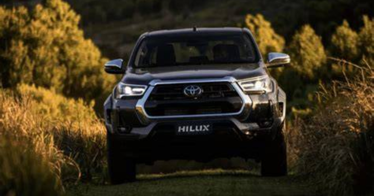 Descubre por qué el motor Toyota 2.8 turbodiésel es llamado inquebrantable, rodando más de 500 mil km con alta eficiencia y durabilidad.