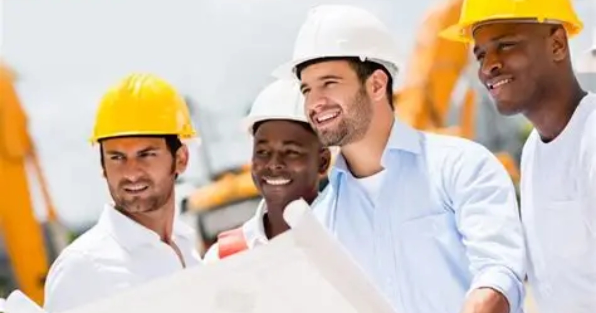 Mercado de Ingeniería Caliente Enfrenta Caída de Estudiantes y Riesgo de Déficit de 1 Millón de Profesionales en Brasil Hasta 2030.