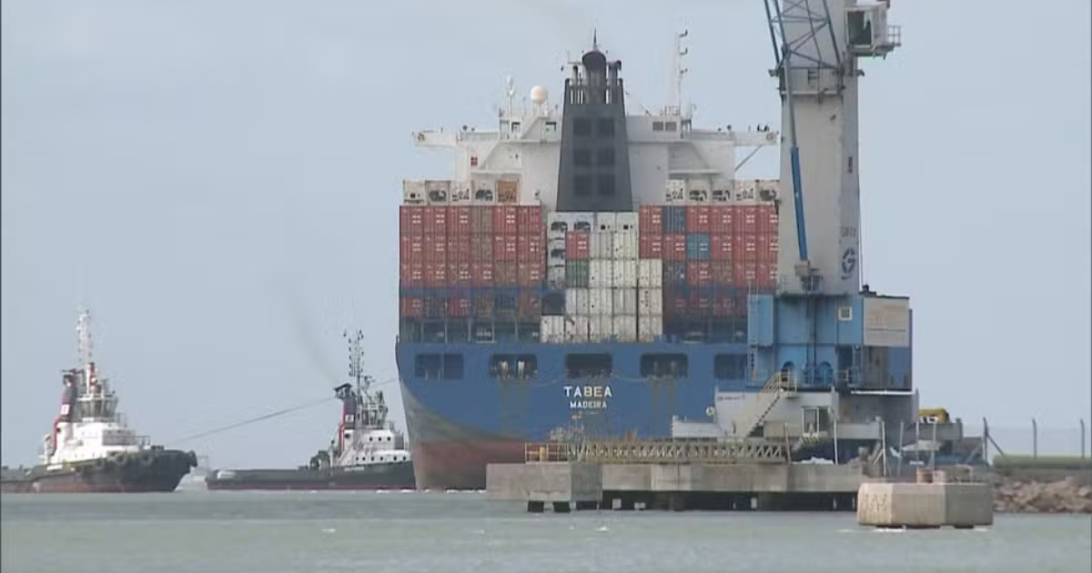 Taurus concede férias coletivas após tarifa de 50% dos EUA impactar exportações. Medida atinge produção e ameaça arrecadação local.  (Foto: Reprodução/RBS TV)