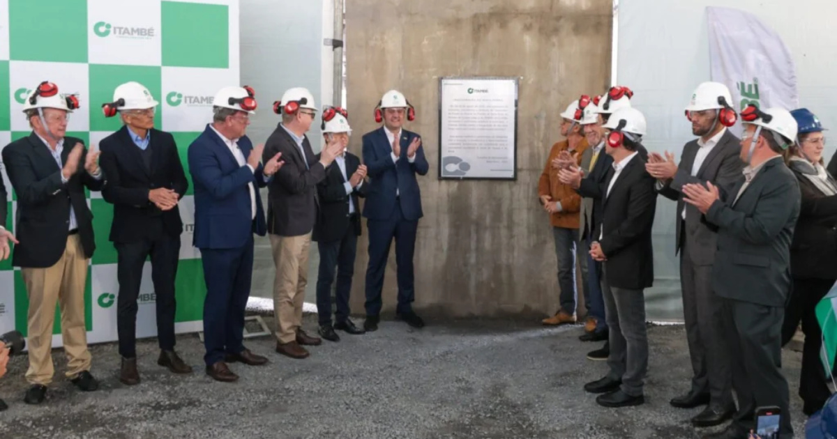 Itambé inaugura horno de R$ 500 mi en Balsa Nova, ampliando producción anual de cemento para 3 millones de toneladas con tecnología sostenible. (Foto: Geraldo Bubniak/AEN)
