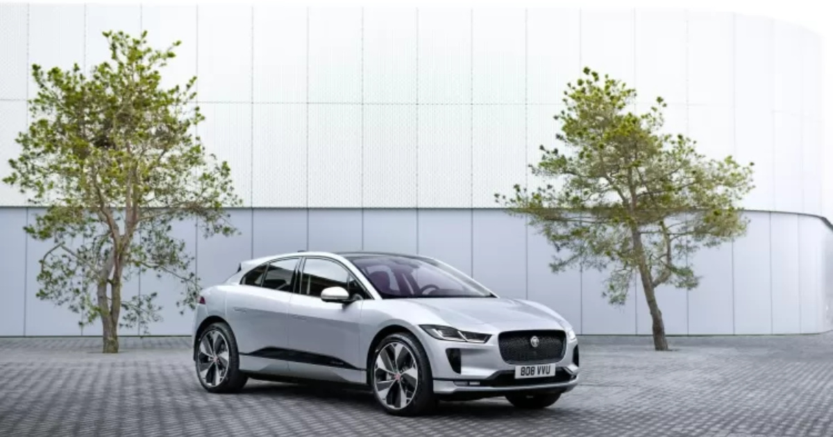 Los coches eléctricos y SUVs de lujo de 2022 y 2023 siguen estancados en 2025 en Brasil, con descuentos de hasta R$ 100 mil. (Foto: Divulgación)